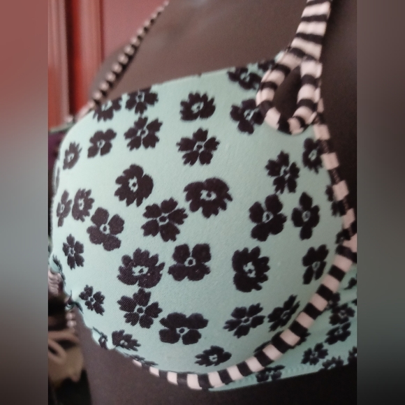 Victoria Secret push up swimsuit bikini - Picture 9 of 10